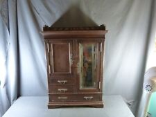 Roupeiro com espelho French Master's Furniture COMPAGNONAGE início do século XX comprar usado  Enviando para Brazil