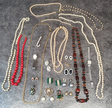 Lot bijoux vintage d'occasion  Beauvois-en-Cambrésis