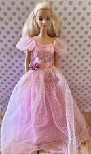 Usado, Vestido Barbie Longo Cabelo Loiro Mackie Face Redress Barbie Dama de Honra Rosa/Bouquet comprar usado  Enviando para Brazil
