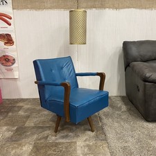Vintage paoli chair for sale  Green Bay