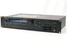 Roland 1080 super d'occasion  Expédié en Belgium