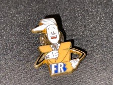 Pins badge enamel d'occasion  Strasbourg-