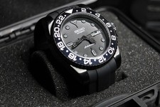 Seiko black diver usato  Spedire a Italy