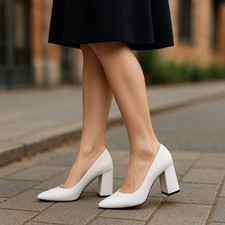 Ladies white pointed for sale  RUGBY