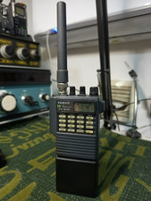 Radio yaesu 411e usato  Ragusa