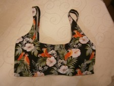 Mädchen sport bustier gebraucht kaufen Mädchen sport bustier gebraucht kaufen  Neunkirchen