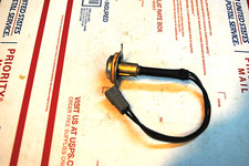 Soquete de lâmpada NOS MOPAR 1972 PLYMOUTH DUSTER PARK 3587414 comprar usado  Enviando para Brazil