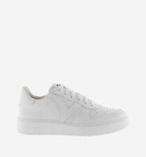 Scarpe victoria 1985 usato  Ginosa