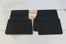 Genuíno Land Rover Defender TDCI 2.2 2.4 piso de borracha frontal kit tapete preto 90/110 comprar usado  Enviando para Brazil