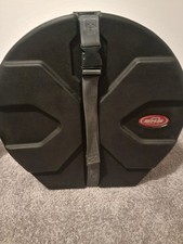 skb case bass rectangular for sale skb case bass rectangular for sale Westville