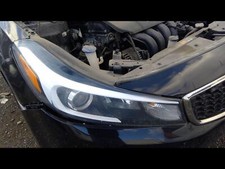 Conjunto de farol direito usado serve: 2018 Kia Forte México construído VIN 3 1º dígito, usado comprar usado  Enviando para Brazil