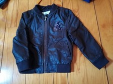 Blouson imitation cuir d'occasion  La Rochelle