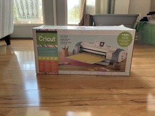 Cricut expression cutting for sale  Tybee Island