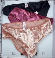 Calcinha biquíni logotipo veludo Victoria's Secret, corte alto tamanho M, L 3 pares nova sem etiquetas comprar usado  Enviando para Brazil