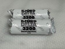 Filme Ilford Delta 3200 120 BW - 2 Rolos - 2011 - Congelado de Alta Velocidade Desde Novo comprar usado Filme Ilford Delta 3200 120 BW - 2 Rolos - 2011 - Congelado de Alta Velocidade Desde Novo comprar usado  Enviando para Brazil