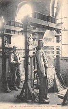 Cpa lille industrie d'occasion  Expédié en Belgium