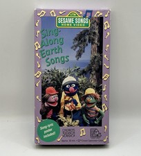 Sesame street home for sale  Lincoln