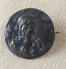 Ancienne broche décor d'occasion  Seingbouse