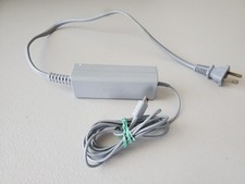 Cabo carregador de parede OEM para Nintendo Wii U controle gamepad WUP-011 OFICIAL!!! comprar usado Cabo carregador de parede OEM para Nintendo Wii U controle gamepad WUP-011 OFICIAL!!! comprar usado  Enviando para Brazil