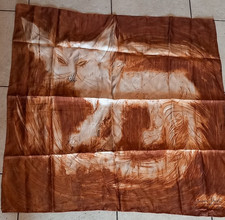 Superbe foulard carré d'occasion Superbe foulard carré d'occasion  Lalinde