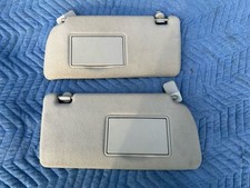 PARA-SOL NISSAN XTERRA FRONTIER DE FÁBRICA 05-12 ESQUERDA DIREITA COM FERRAGENS DE MONTAGEM comprar usado  Enviando para Brazil