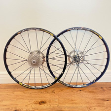 Set ruote mavic usato  Spedire a Italy