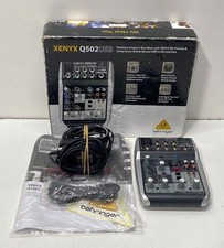 Interface de áudio Behringer Xenyx Q502USB Premium 5 entradas 2 barramentos mixer comprar usado  Enviando para Brazil