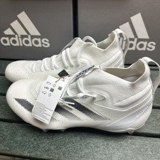 Scarpe calcio adidas usato  Spedire a Italy