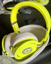 Fones de ouvido Beats by Dr. Dre Mixr mixer com fio amarelo neon testado com estojo #2 comprar usado Fones de ouvido Beats by Dr. Dre Mixr mixer com fio amarelo neon testado com estojo #2 comprar usado  Enviando para Brazil