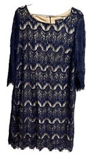 Vestido de renda RN Studio tamanho azul marinho com forro bege / tamanho 16 comprar usado Vestido de renda RN Studio tamanho azul marinho com forro bege / tamanho 16 comprar usado  Enviando para Brazil