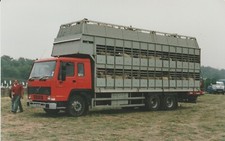 Photo volvo livestock for sale  EGHAM
