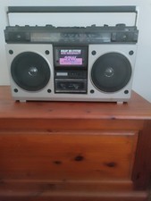 1982 hitachi ghetto for sale  WOODFORD GREEN