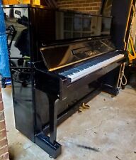 Elegant yamaha upright for sale  Lilburn