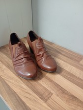Ladies soft brown for sale  MEXBOROUGH
