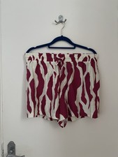 Pink white shorts for sale  READING