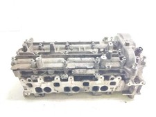 R6420163901 engine head d'occasion  Expédié en Belgium