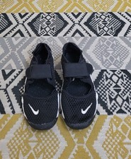 Boys girls nike for sale  MOUNTAIN ASH