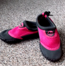 Lakeland active girl for sale  LEEDS
