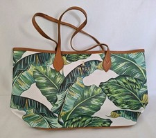 15 white palm leaves for sale 15 white palm leaves for sale Las Vegas