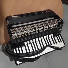 Fisarmonica hohner atlantic usato  Spedire a Italy