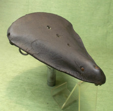 Ancienne selle cuir d'occasion  Lons-le-Saunier