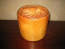 Ancien pot boite d'occasion  Neuville-aux-Bois
