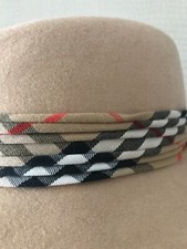 Burberrys cappello unisex usato  Italia