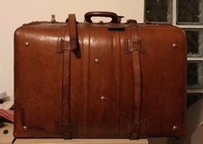Valigia viaggio rigida usato  Sannazzaro de Burgondi