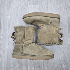 Ugg boots women for sale  Saint Charles