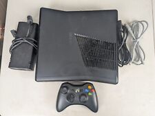 Console Microsoft Xbox 360 S fino preto 160GB modelo 1439 com 1 controle funcionando comprar usado  Enviando para Brazil