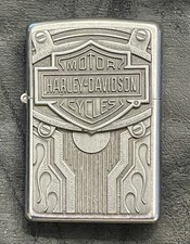 Harley davidson zippo d'occasion  Expédié en Belgium