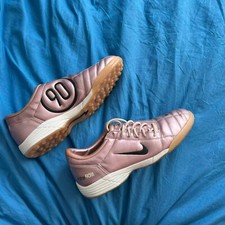 Chuteiras masculinas raras vintage Nike Total 90 III IC rosa futsal interno, usado comprar usado  Enviando para Brazil