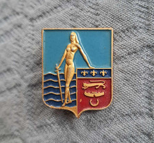 Rare insigne militaire d'occasion Rare insigne militaire d'occasion  France