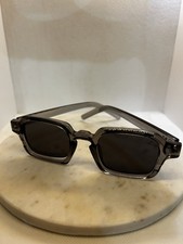 Lunettes soleil style d'occasion Lunettes soleil style d'occasion  Bourges